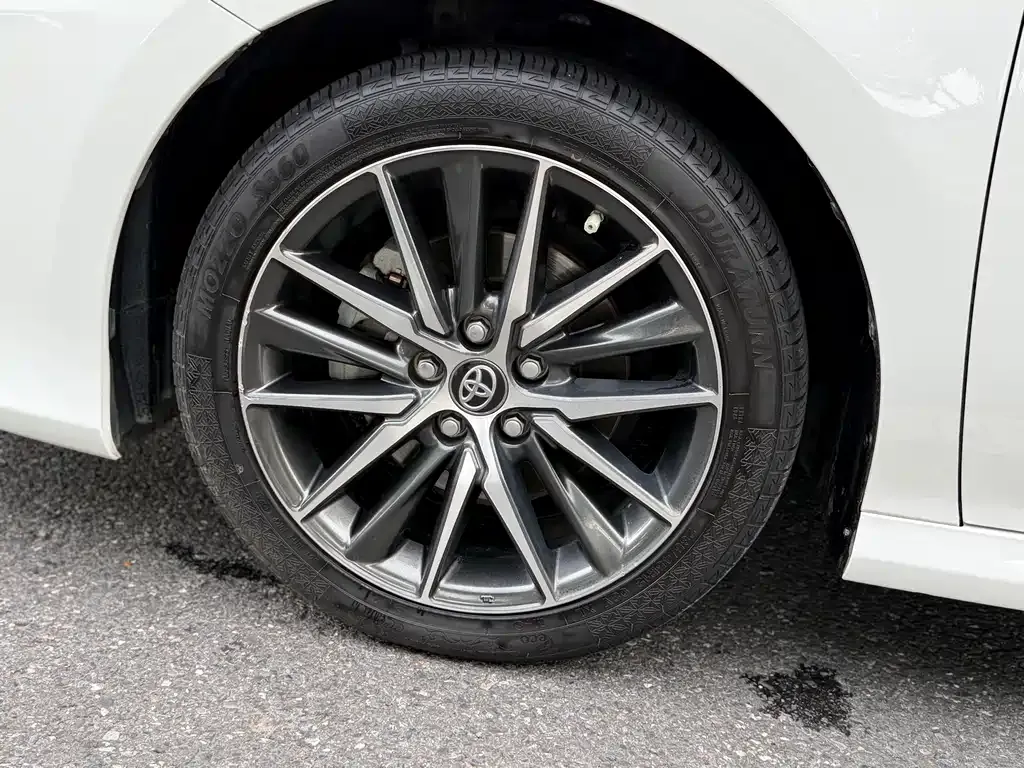 Toyota Camry 2023 из CN, фото 6
