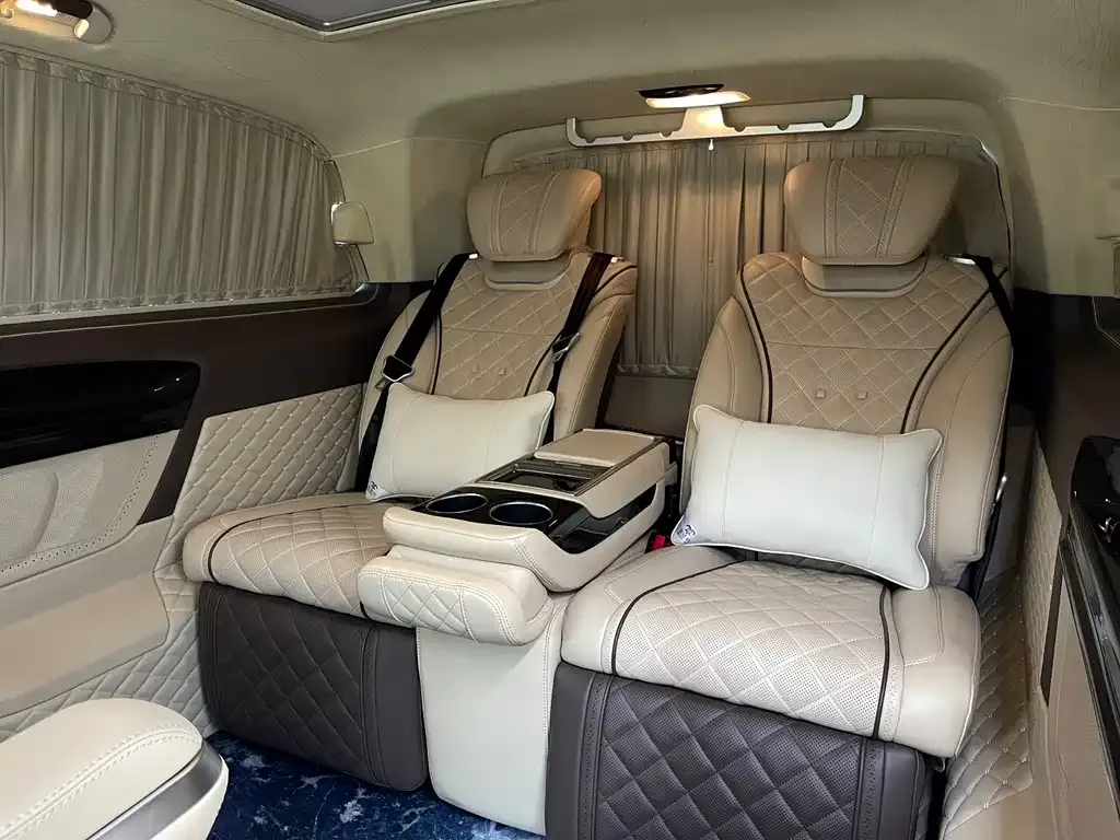 Mercedes-Benz Vito 2021 из CN, фото 6