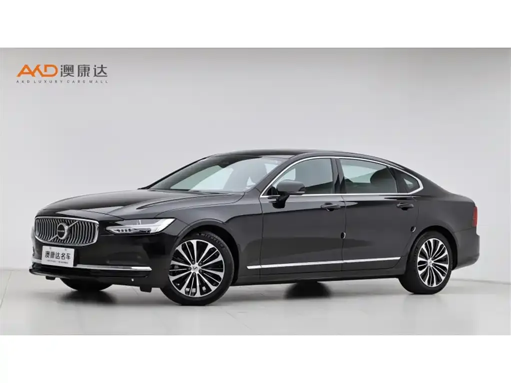 Volvo S90 — фото 1
