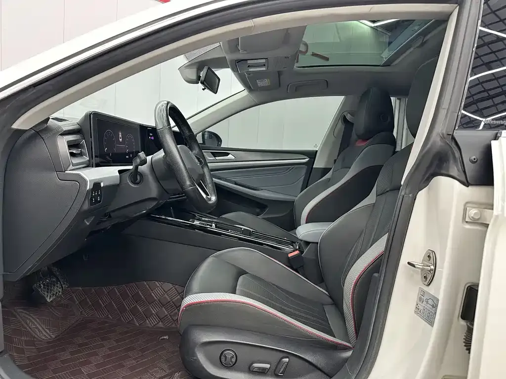 Volkswagen Lamando 2023 из CN, фото 9