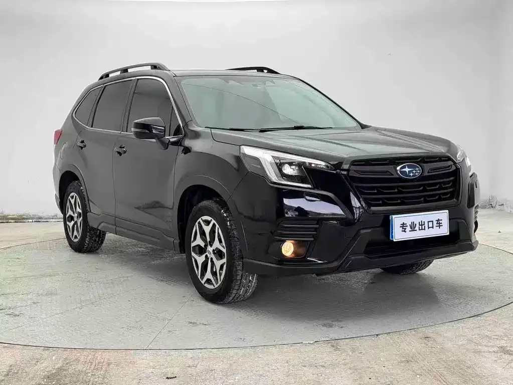 Subaru Forester — фото 7