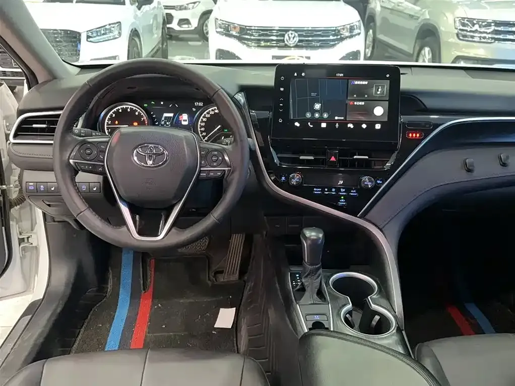Toyota Camry 2023 из CN, фото 10