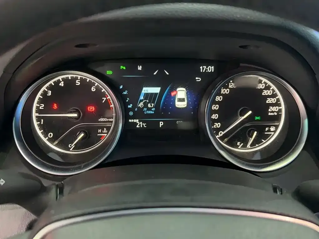 Toyota Camry 2023 из CN, фото 6