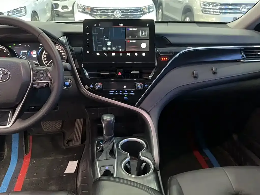 Toyota Camry 2023 из CN, фото 8