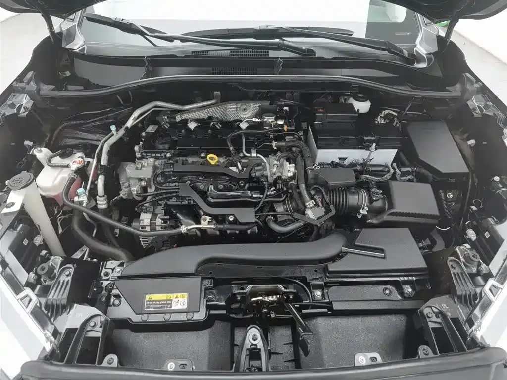 Toyota Frontlander 2023 из CN, фото 5