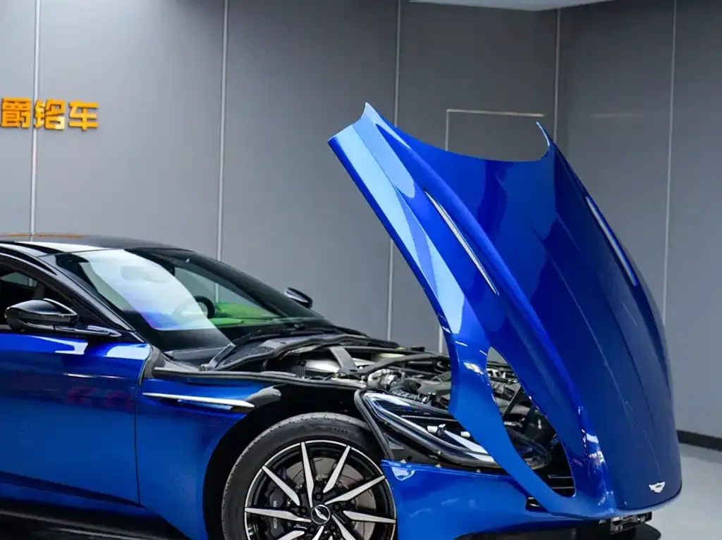Aston Martin DB11 2024 из CN, фото 3