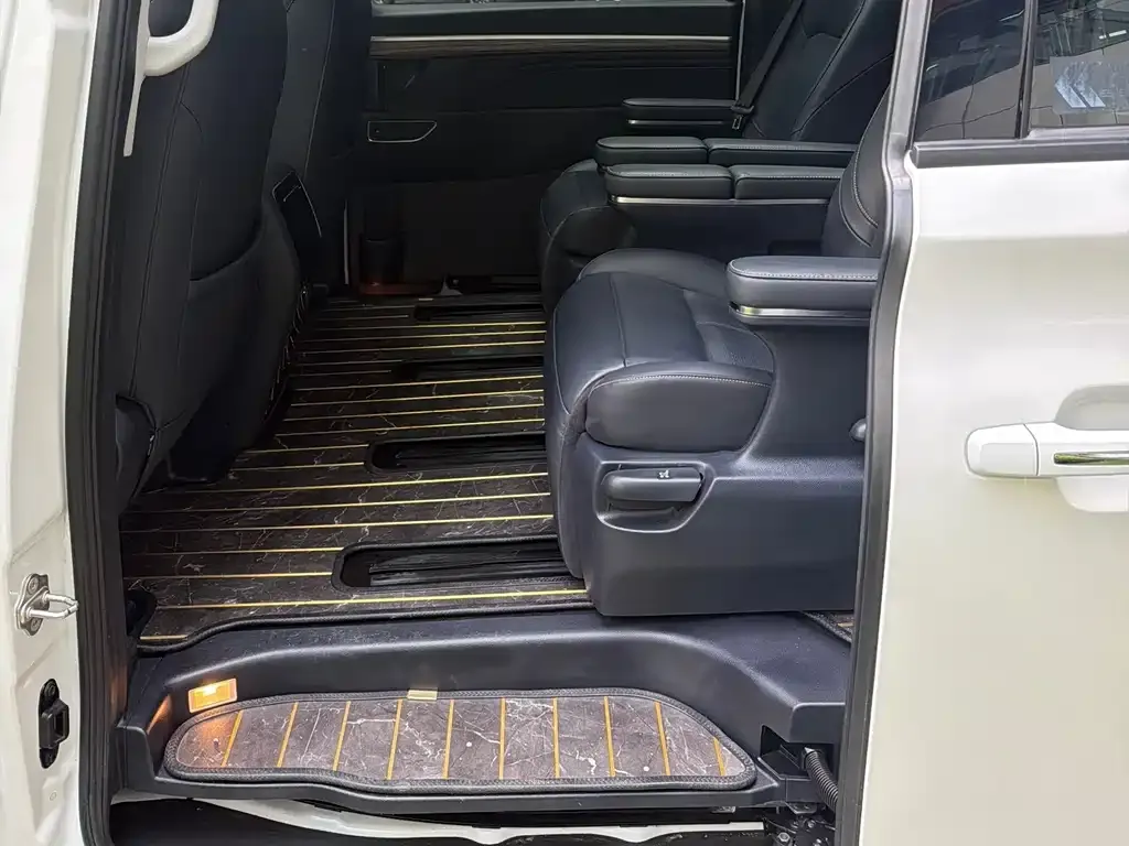 GAC Motor Trumpchi M8 2023 из CN, фото 5