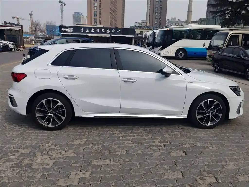 Audi A3 2023 из CN, фото 7