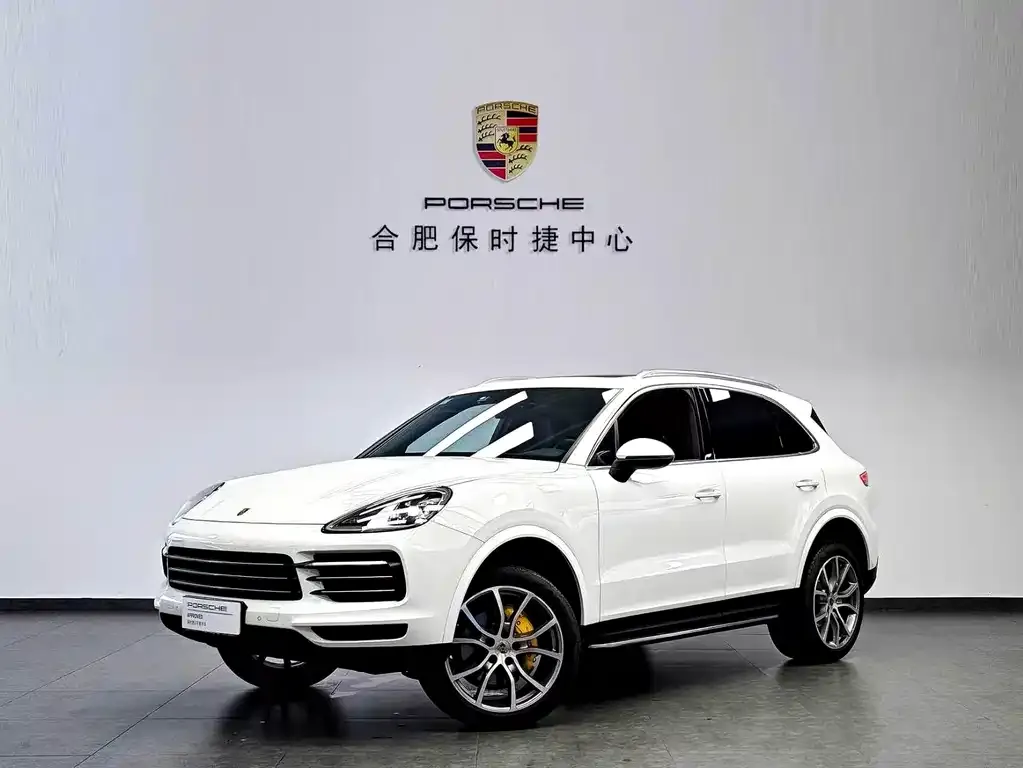 Porsche Cayenne — фото 1