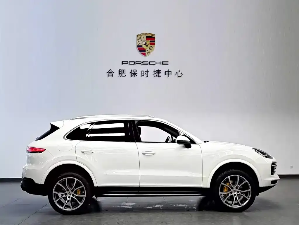 Porsche Cayenne — фото 3