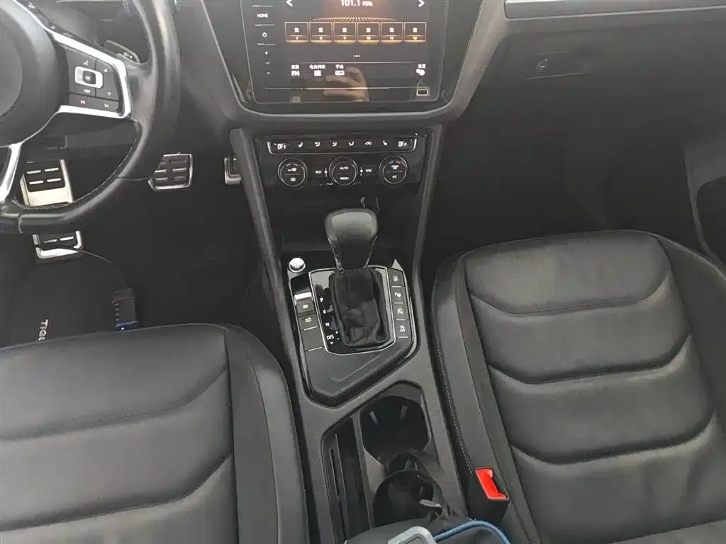 Volkswagen Tiguan L 2021 из CN, фото 9