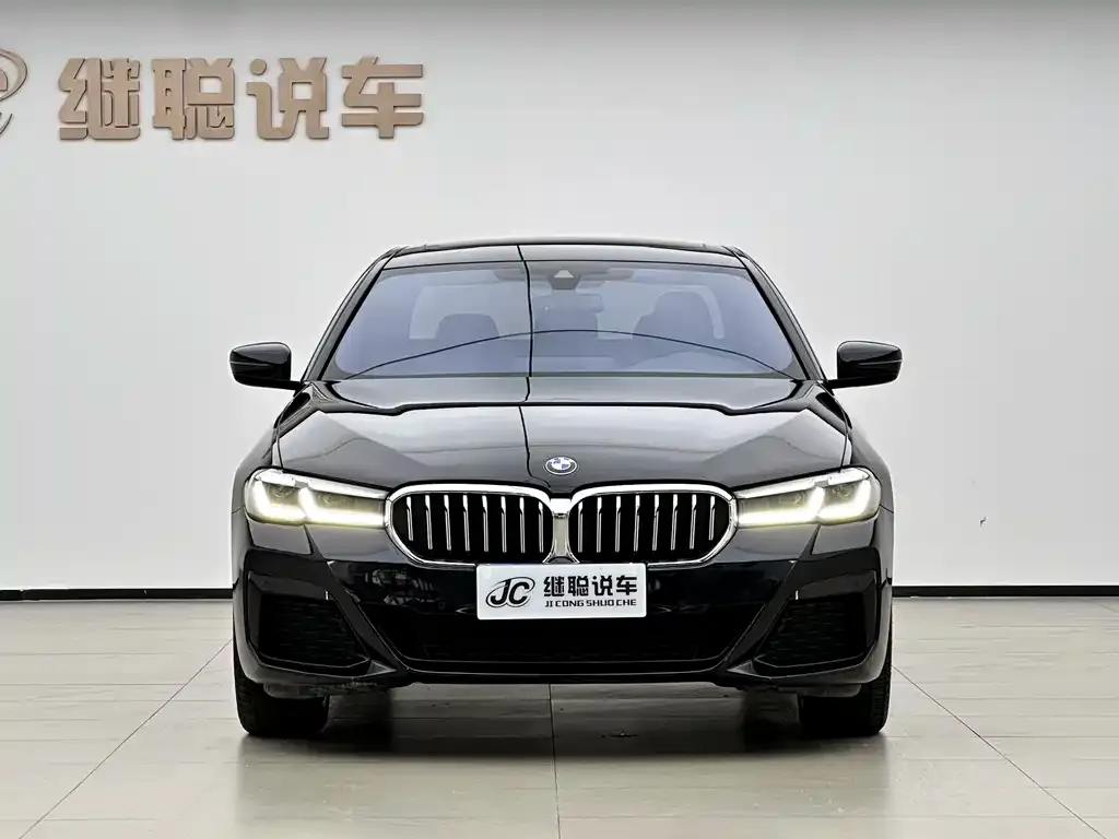 BMW 5 Series — фото 3