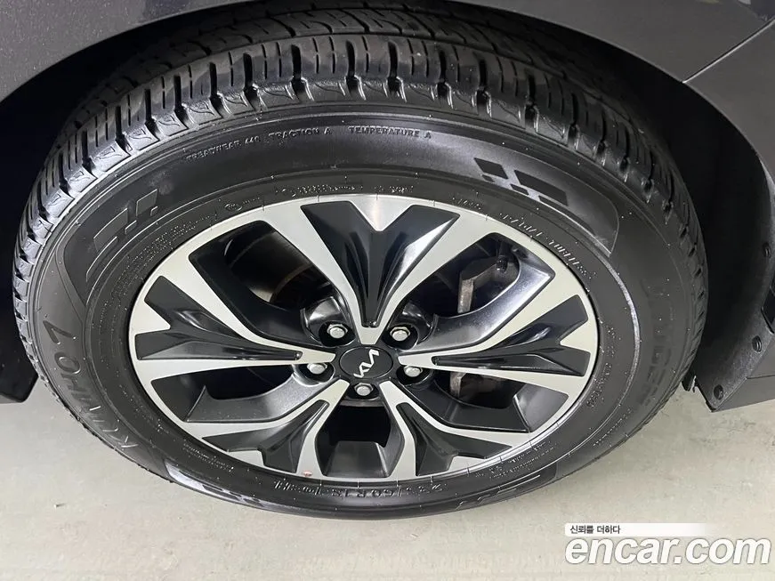Kia Carnival 2022 из KR, фото 10