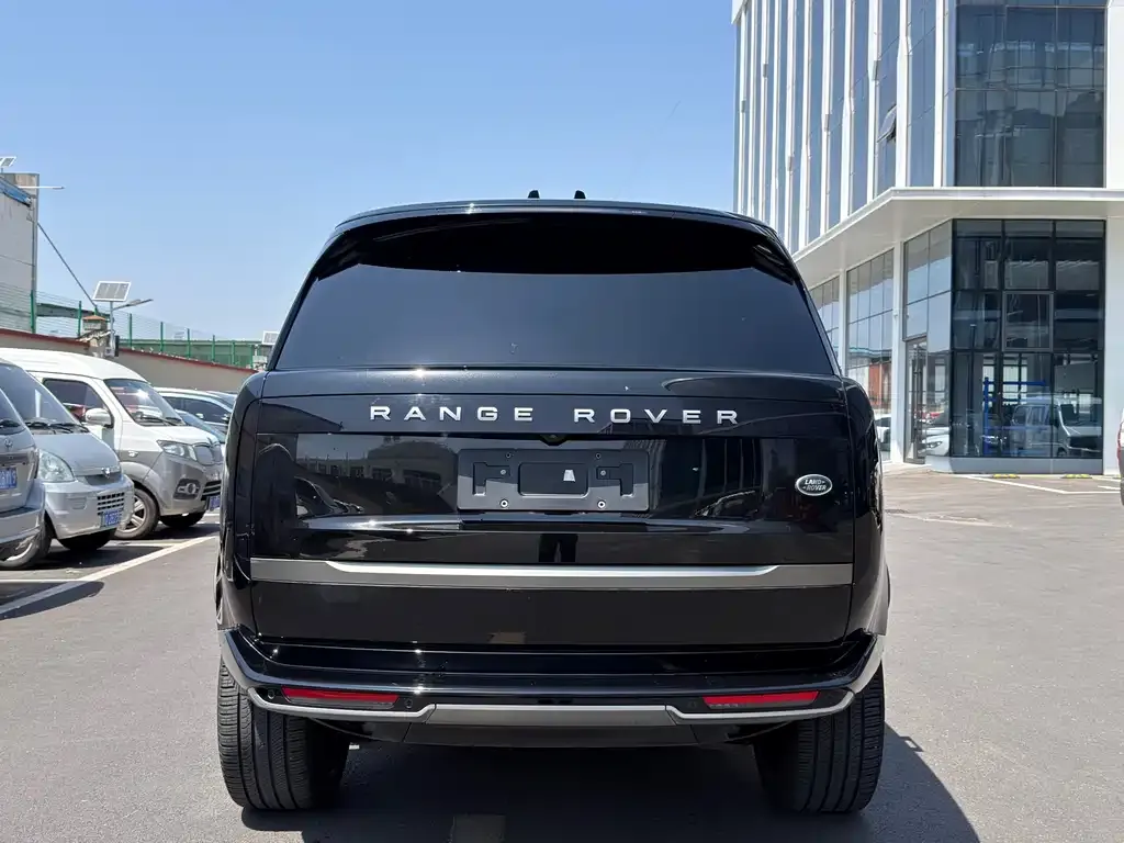 Land Rover Range Rover 2023 из CN, фото 8