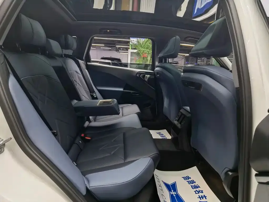BMW X3 2025 из CN, фото 7