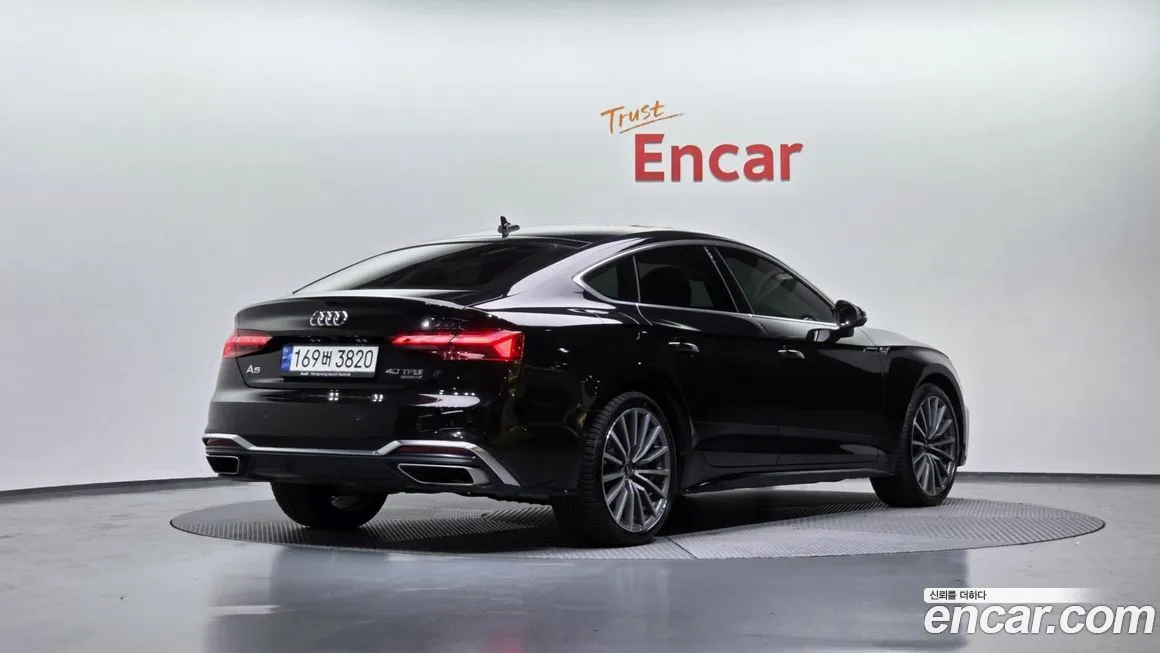 Audi A5 2023 из KR, фото 2