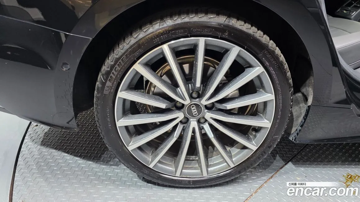 Audi A5 2023 из KR, фото 8