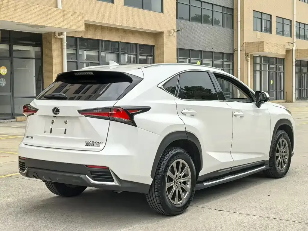 Lexus NX 2021 из CN, фото 3