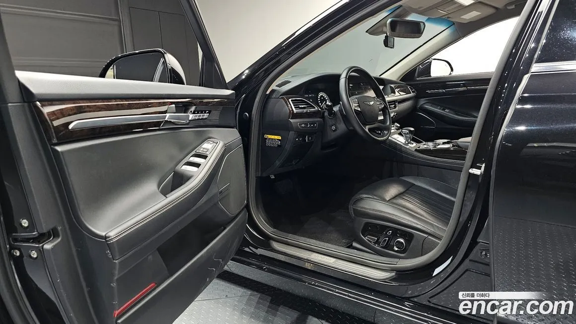 Genesis G90 2021 из KR, фото 8