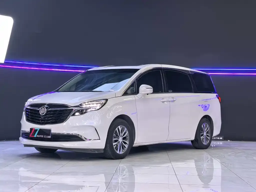 Buick GL8 2021 из CN, фото 1