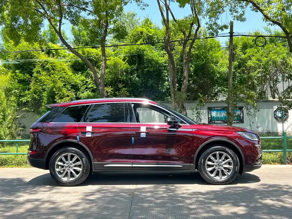 Lincoln Corsair 2021 из CN, фото 3