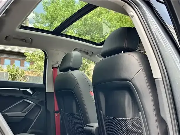 Audi Q3 2021 из CN, фото 2