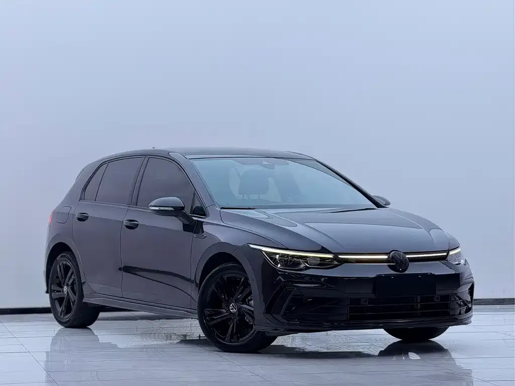 Volkswagen Golf 2021 из CN, фото 4
