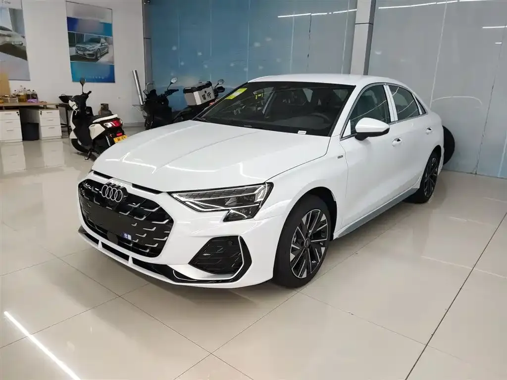 Audi A3 2026 из CN, фото 3