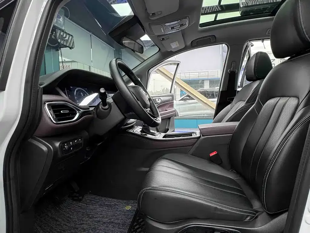 GAC Motor Trumpchi M6 2022 из CN, фото 10
