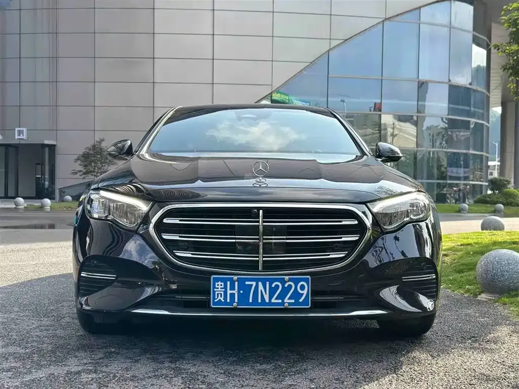 Mercedes-Benz E-Class 2024 из CN, фото 8
