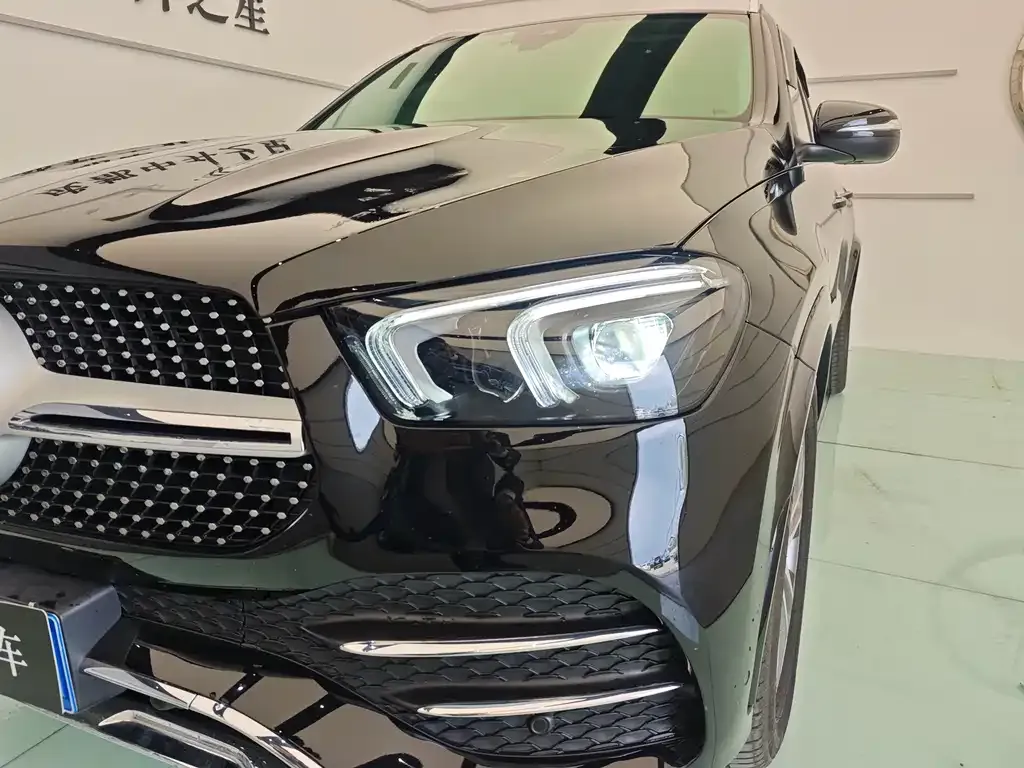 Mercedes-Benz GLE — фото 6
