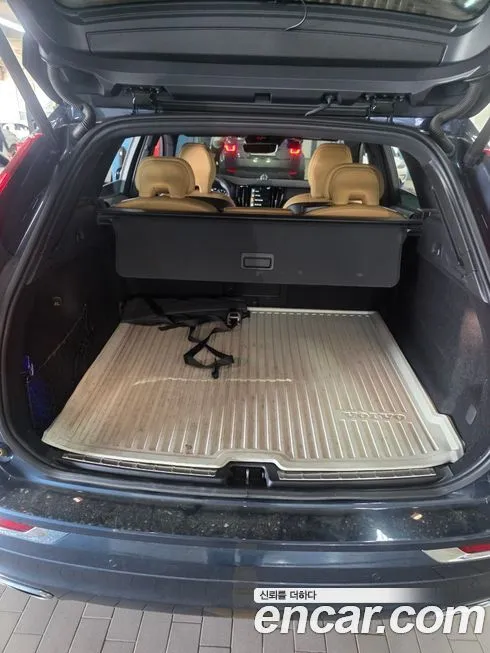 Volvo XC60 2021 из KR, фото 5