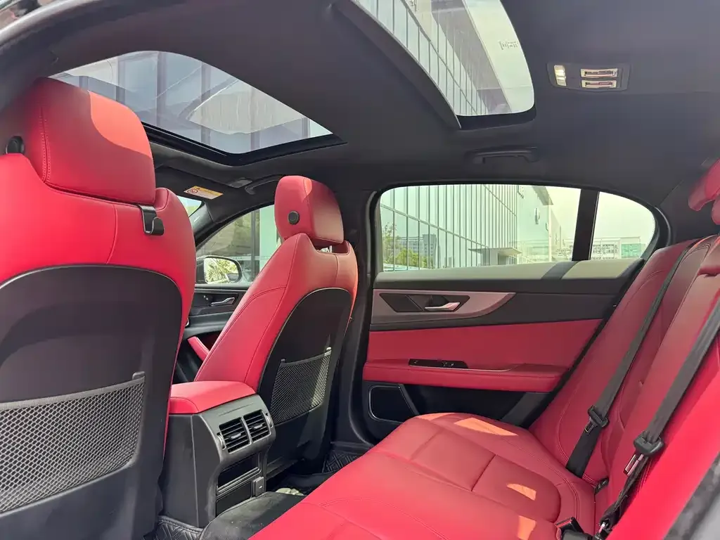 Jaguar XEL 2023 из CN, фото 6