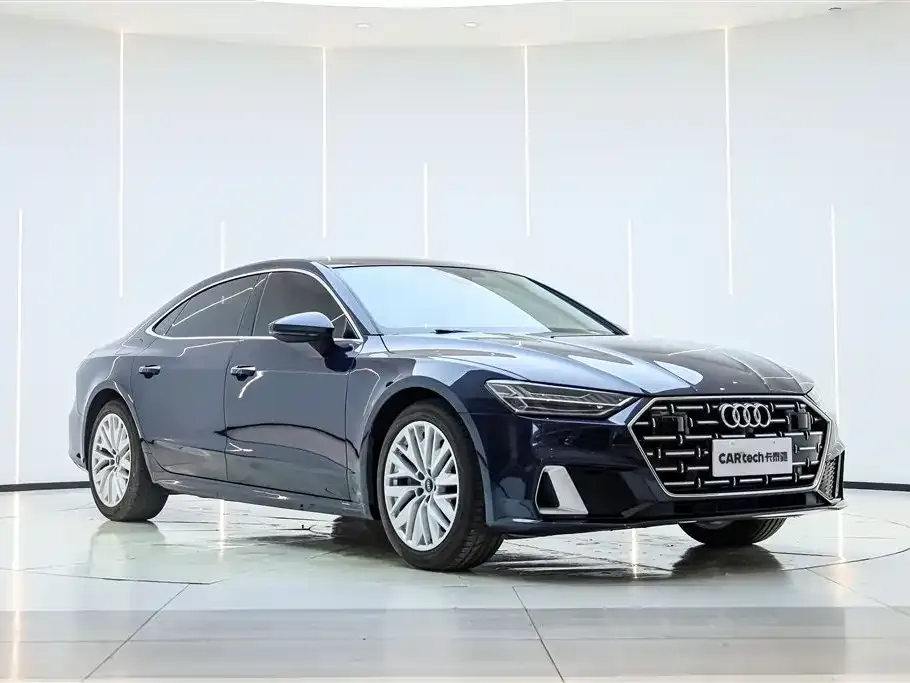 Audi A7L 2024 из CN, фото 6