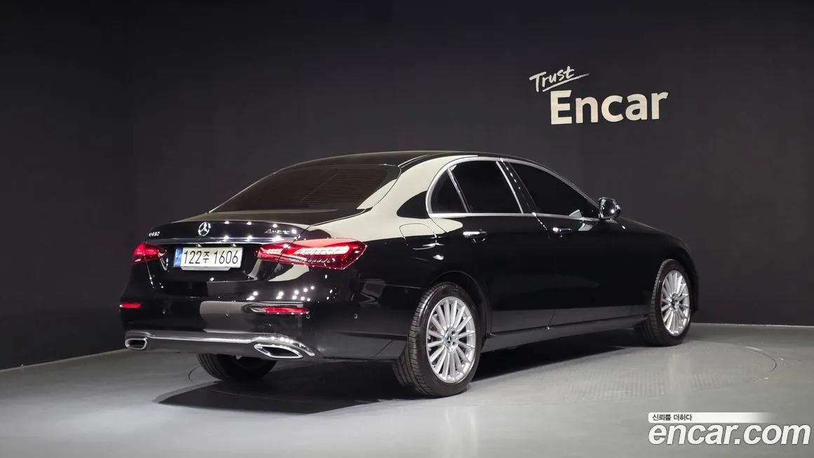 Mercedes-Benz E-Class 2022 из KR, фото 2