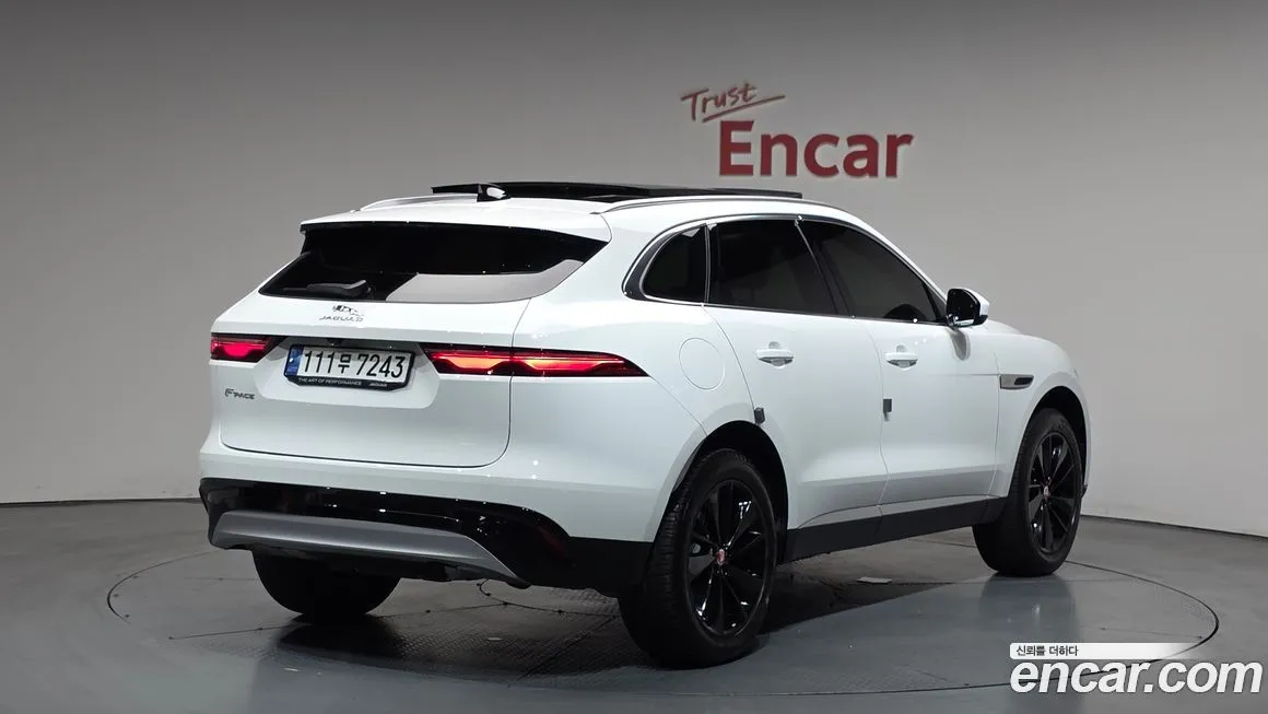 Jaguar F-PACE 2022 из KR, фото 4