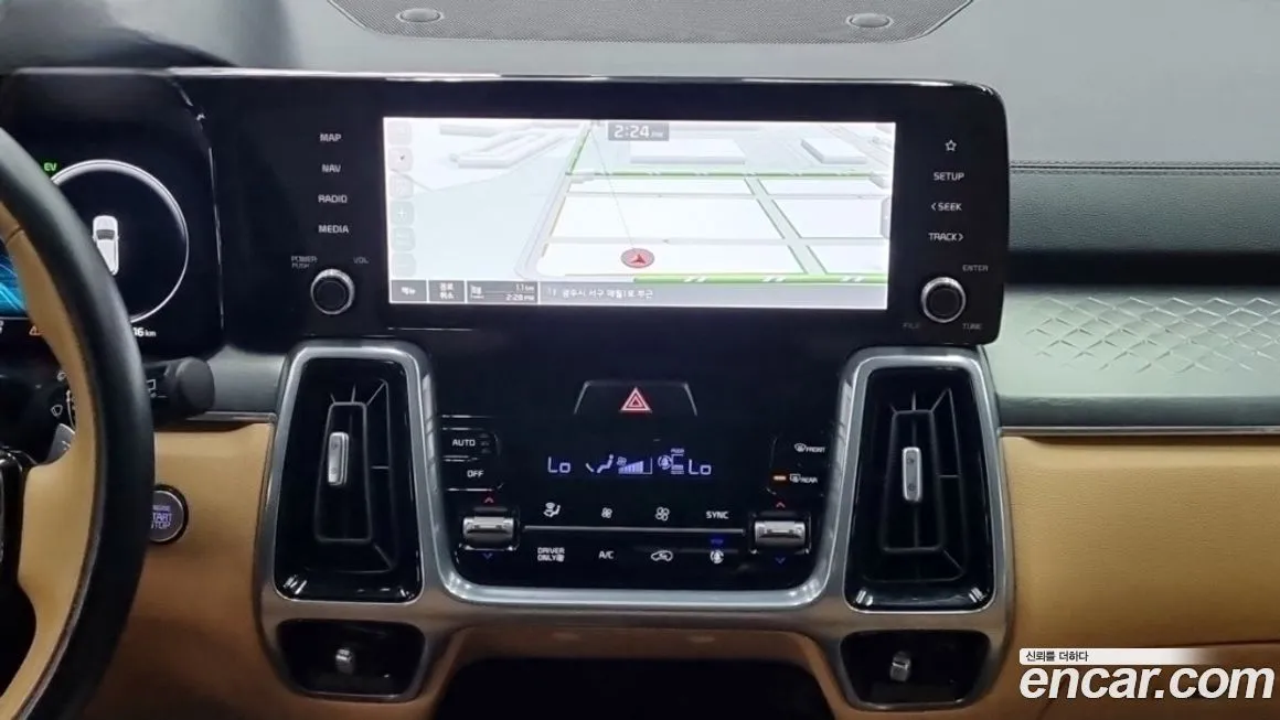 Kia Sorento 2023 из KR, фото 2