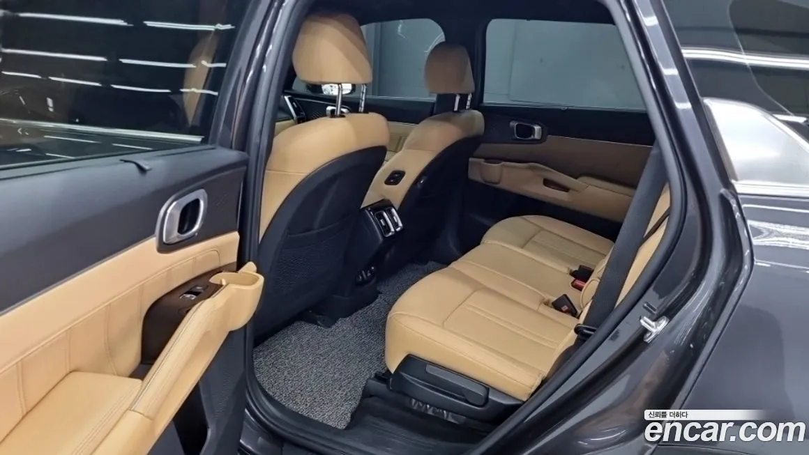 Kia Sorento 2023 из KR, фото 4