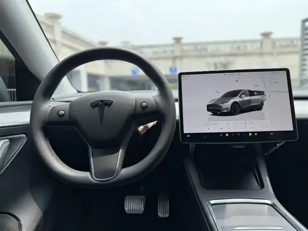 Tesla Model Y 2024 из CN, фото 4