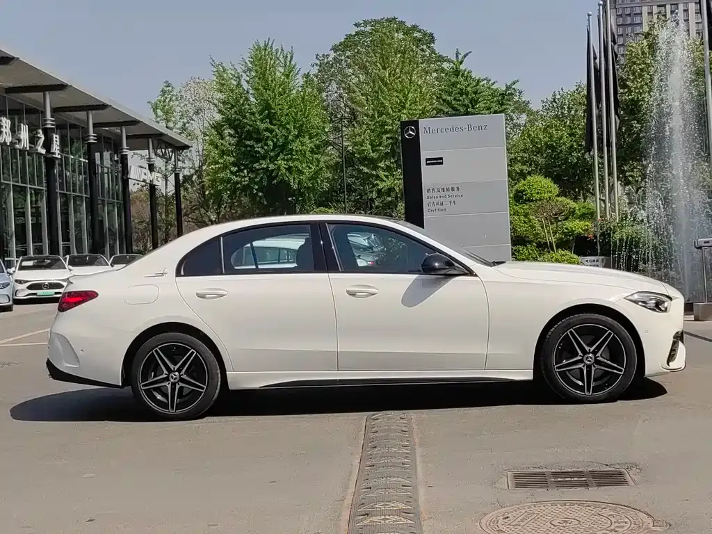 Mercedes-Benz C-Class 2024 из CN, фото 8