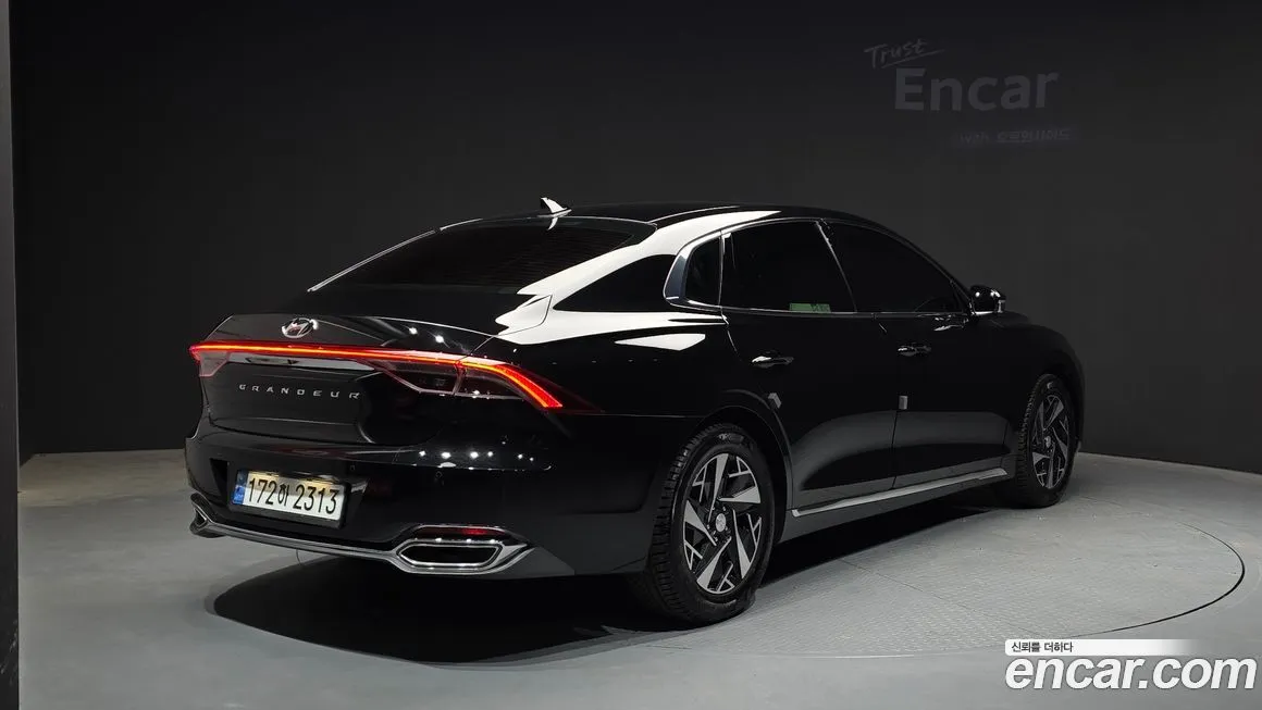 Hyundai Grandeur 2023 из KR, фото 3