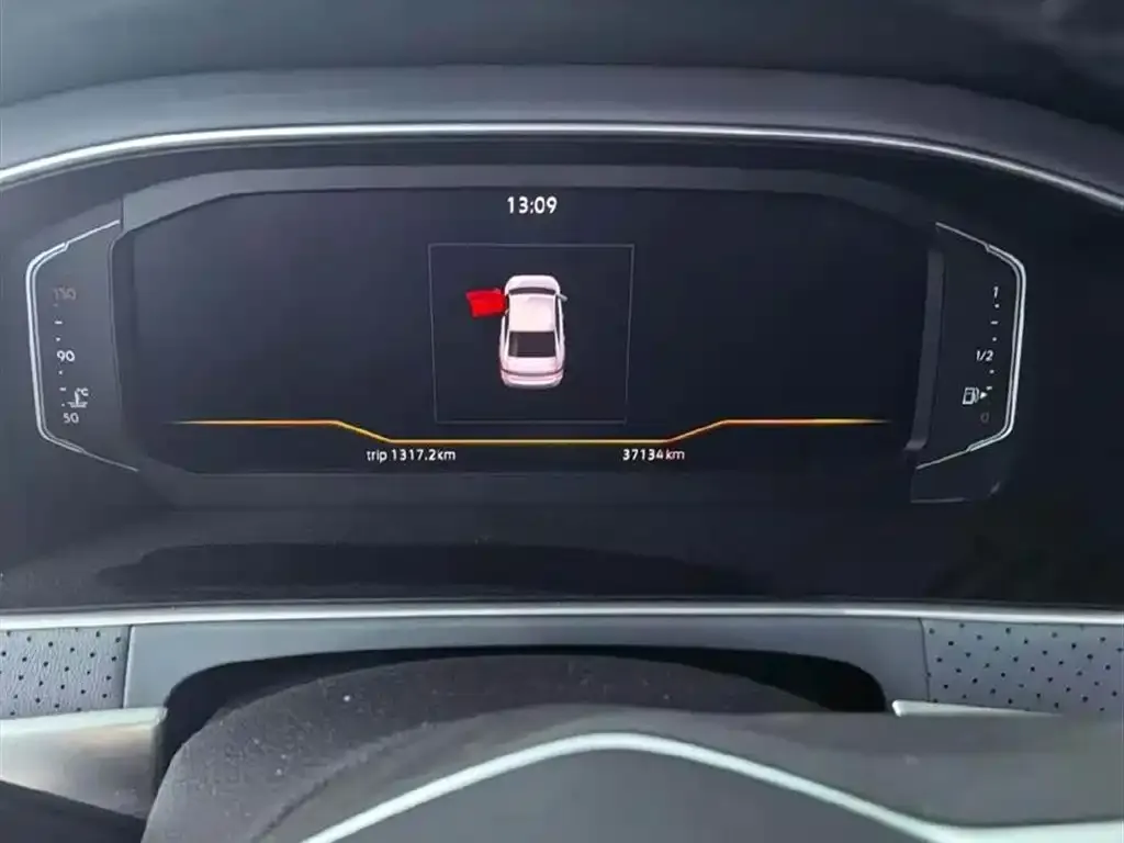 Volkswagen Lavida 2023 из CN, фото 7