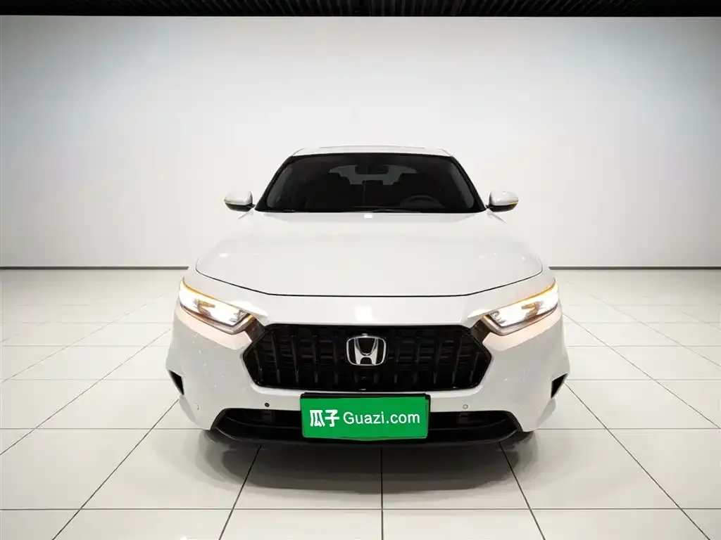 Honda Inspire 2023 из CN, фото 2