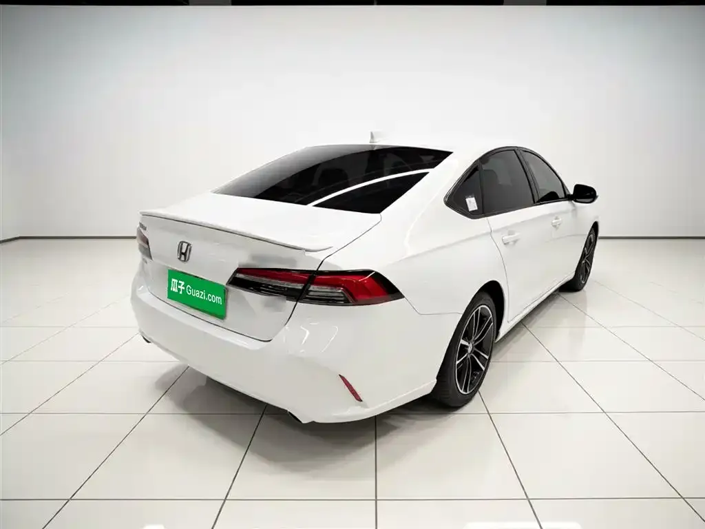 Honda Inspire 2023 из CN, фото 6