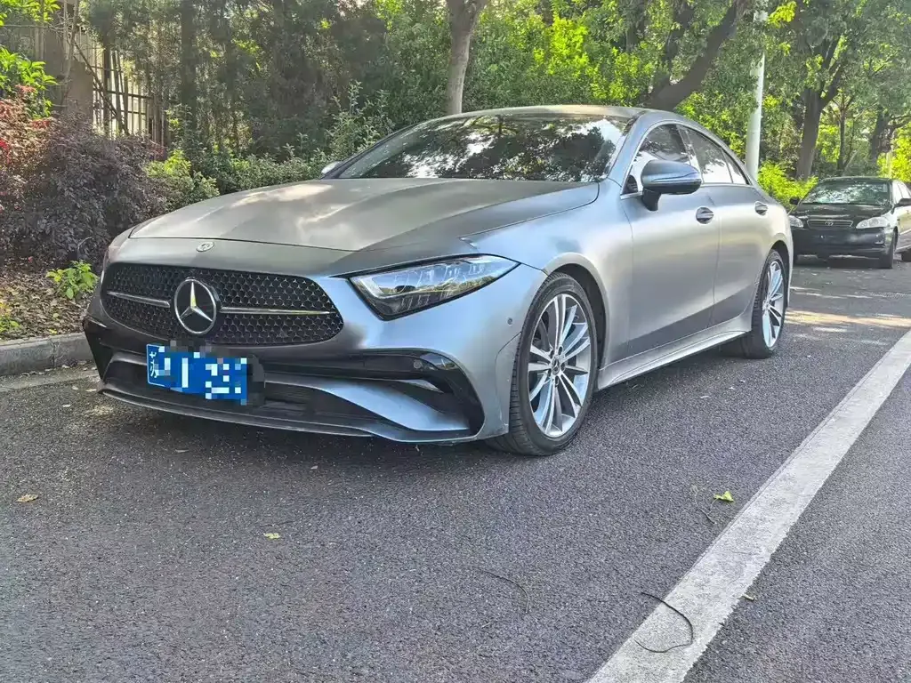 Mercedes-Benz CLS — фото 1