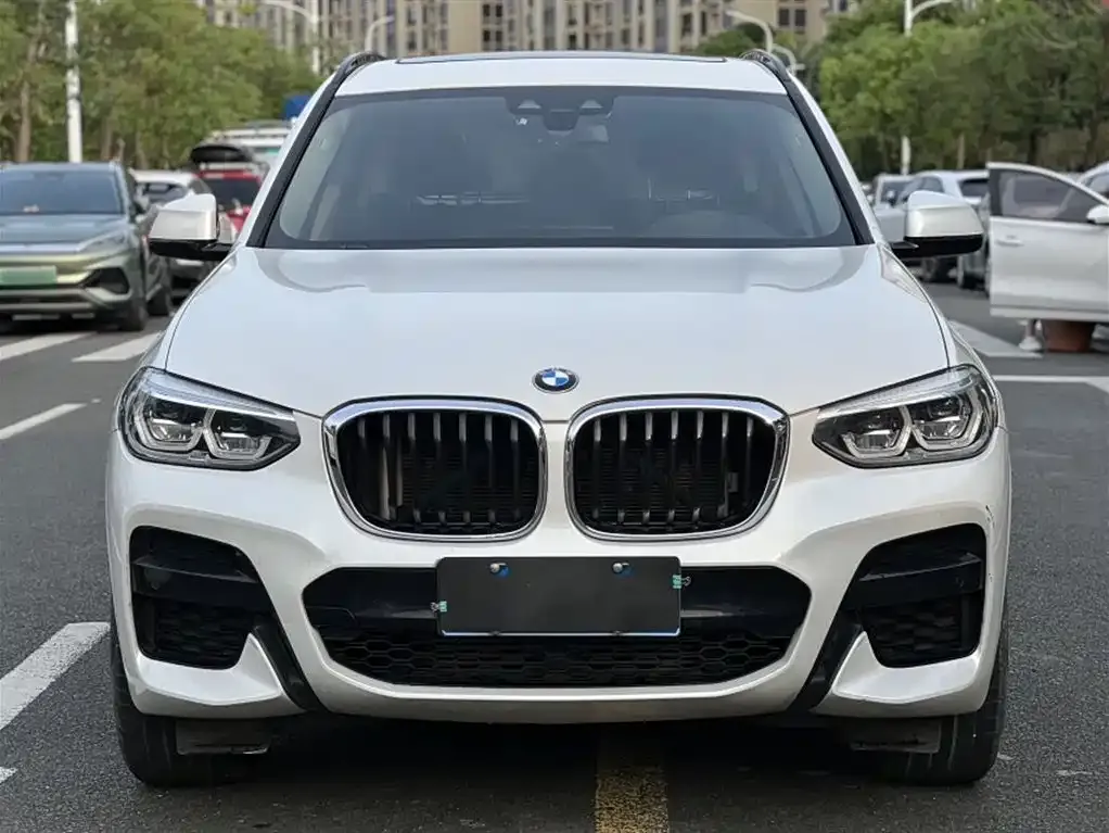 BMW X3 — фото 3