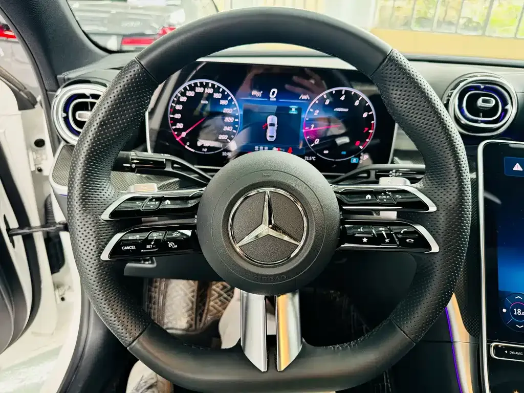 Mercedes-Benz C-Class 2024 из CN, фото 8