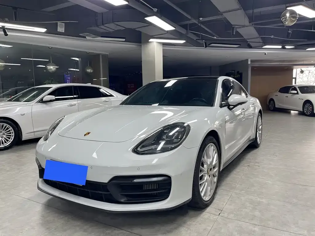 Porsche Panamera 2022 из CN, фото 1