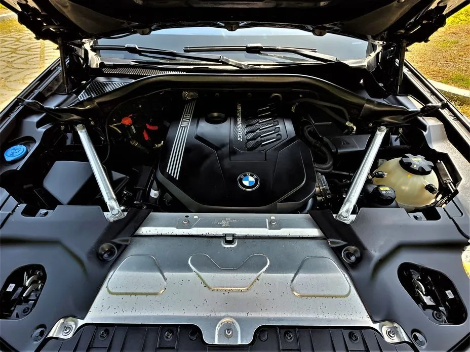 BMW X4 2022 из KR, фото 4