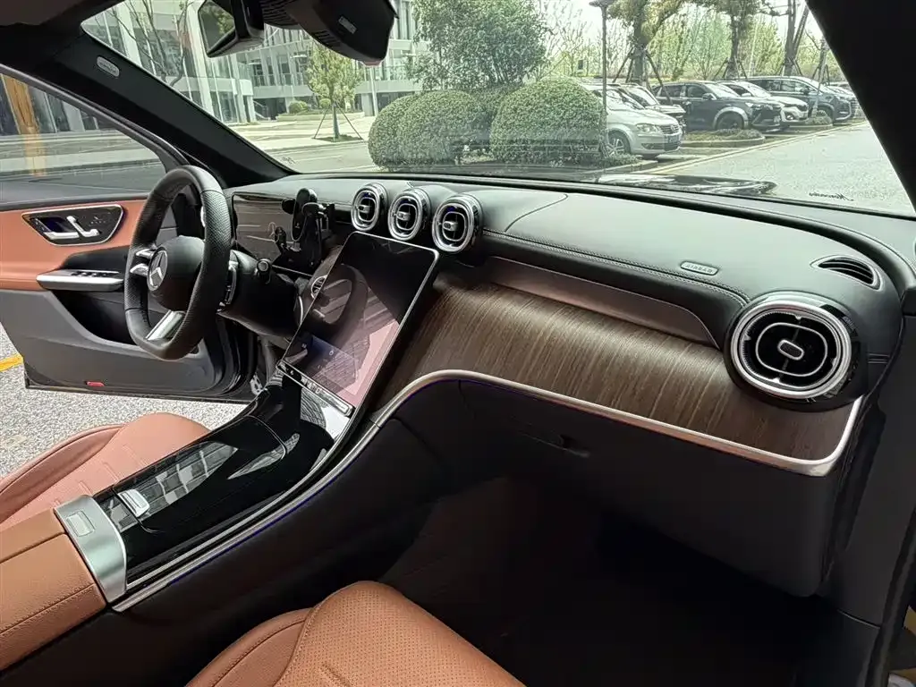 Mercedes-Benz GLC 2023 из CN, фото 7